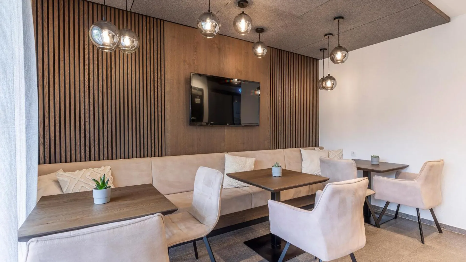 Hotel Vizensn Living Sölden Pensjonat
