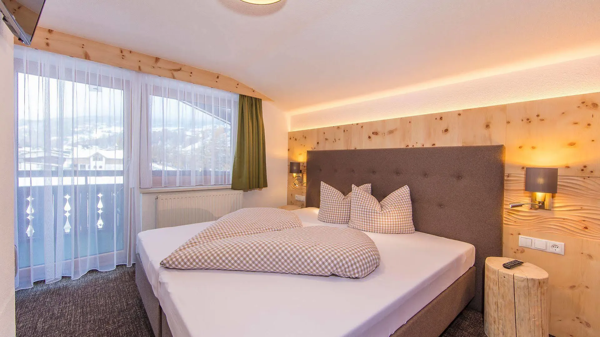 Hotel Vizensn Living Sölden 3*,  Austria