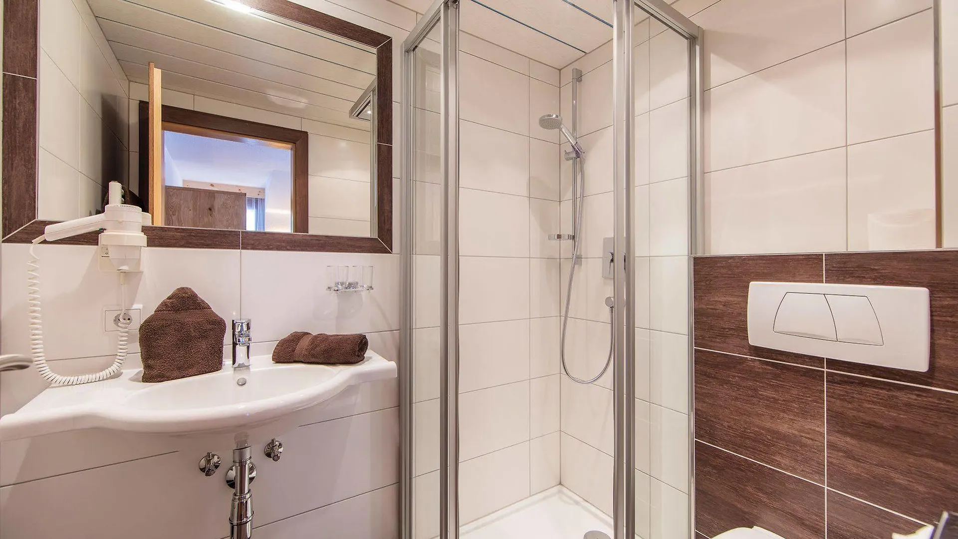 Vizensn Living Hotel Sölden Gasthuis