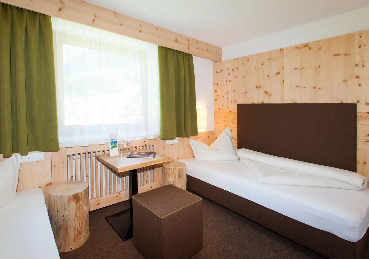 Guest house Vizensn Living